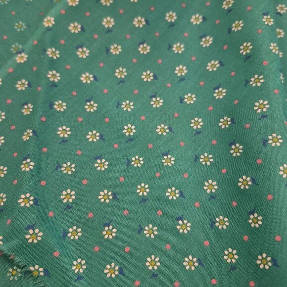 No Brand Other - Fabric, Emerald Green White Daisy Mini Pink Dot Cotton 45" x 4.33 yds